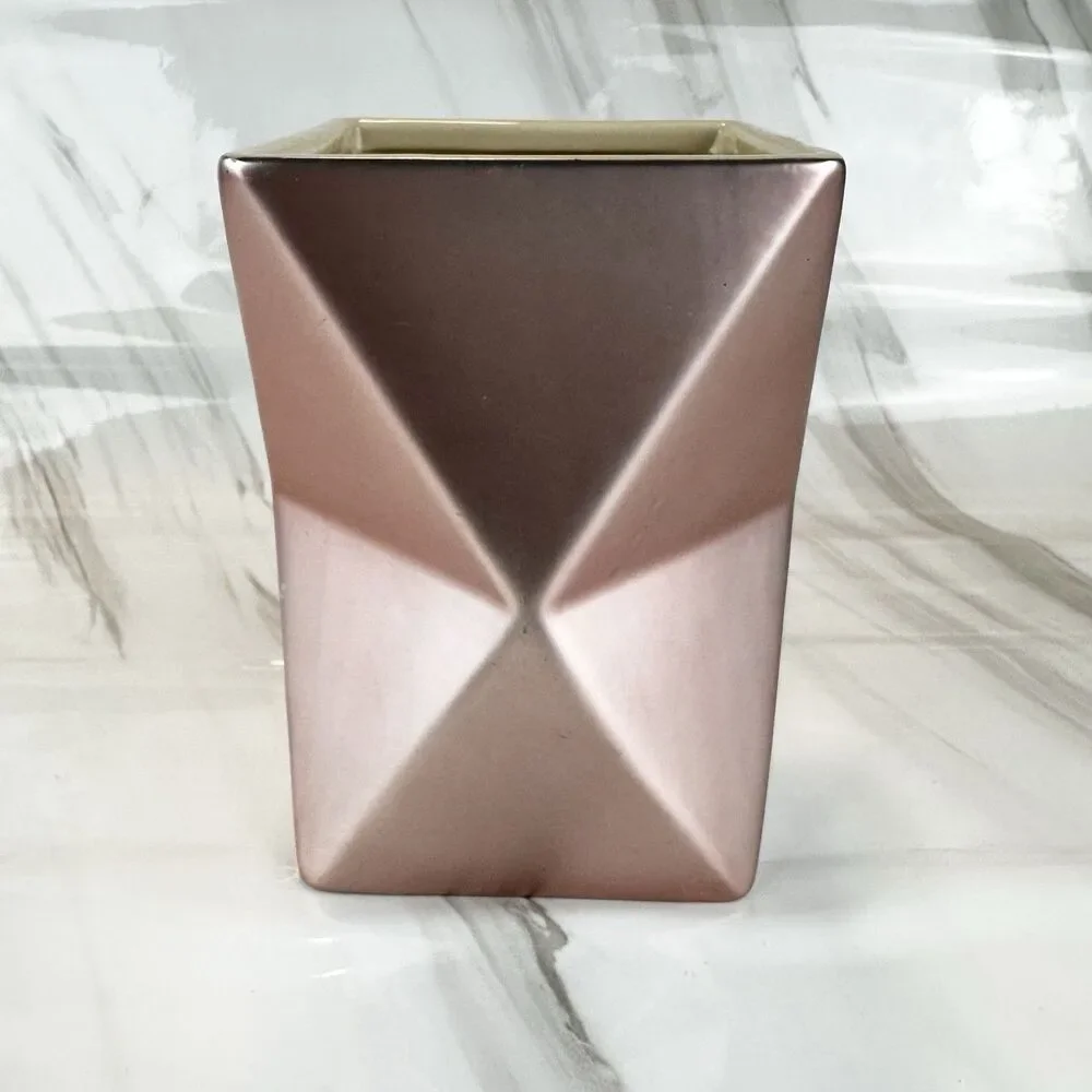 GeoMetric Triangle 4